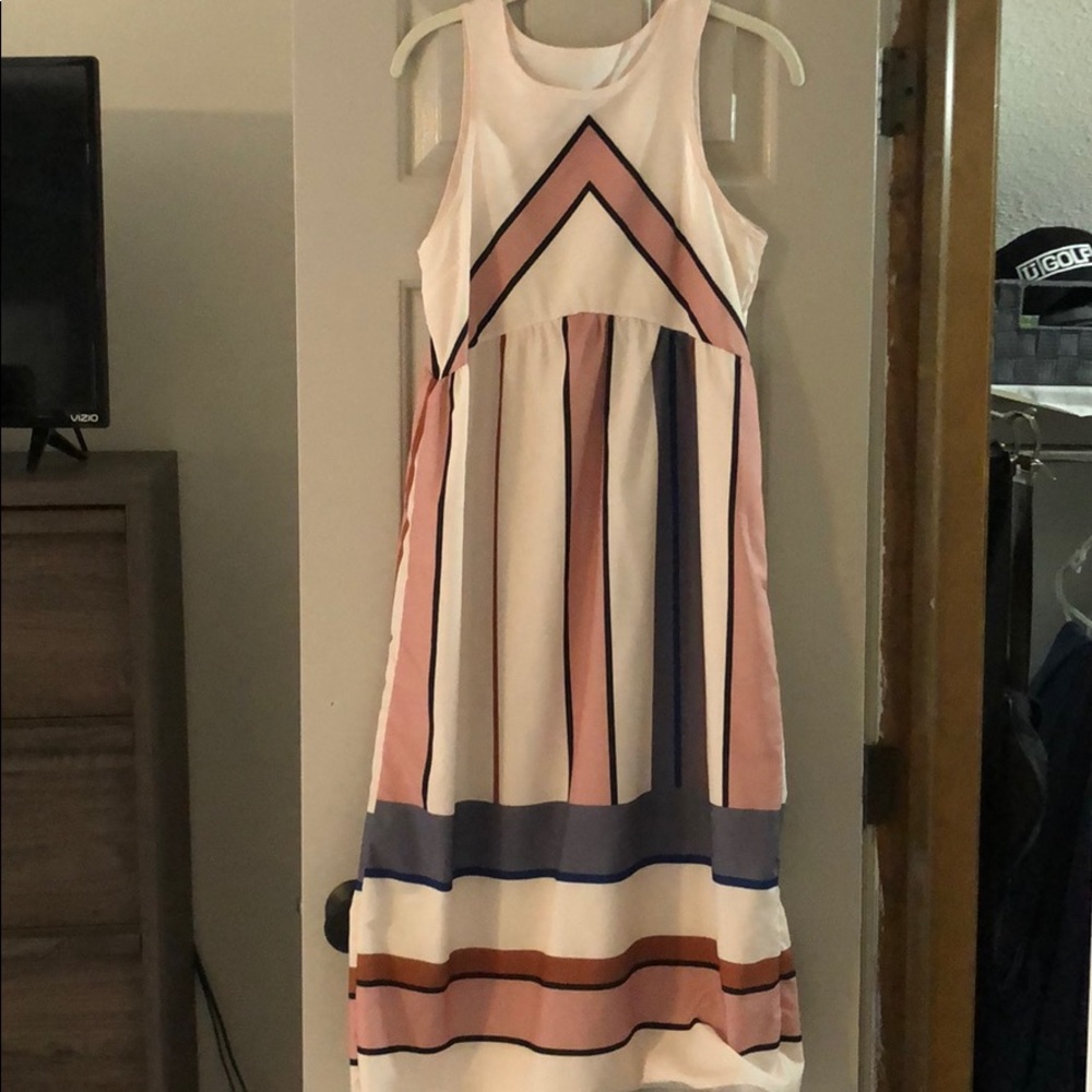 excellent condition dress!